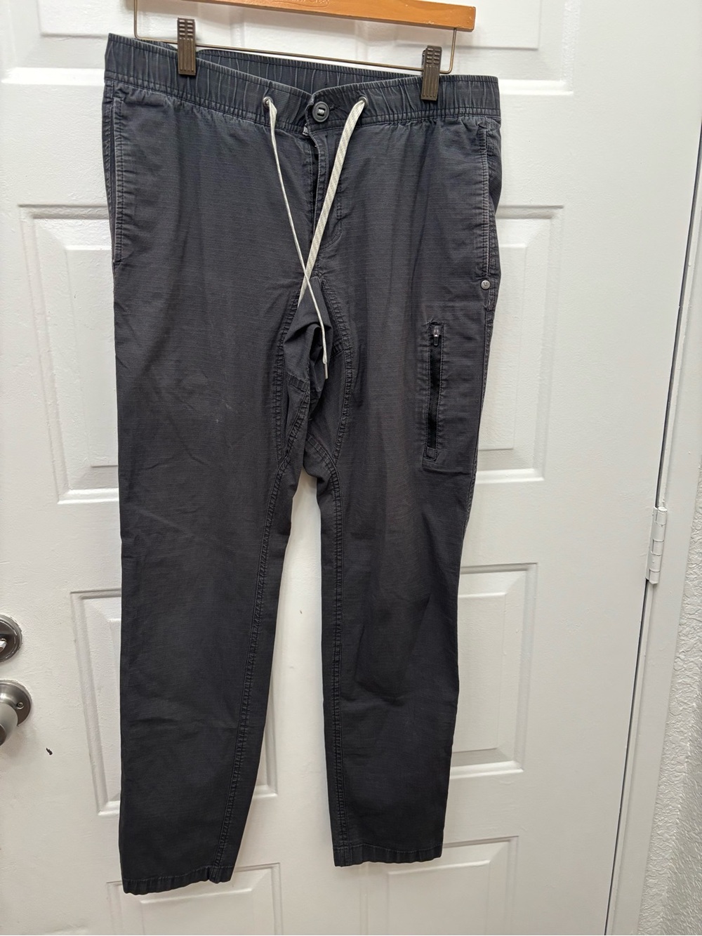 Vuori Ripstop Climber Canvas Track Joggers Hiking Slim Fit Gray Men M